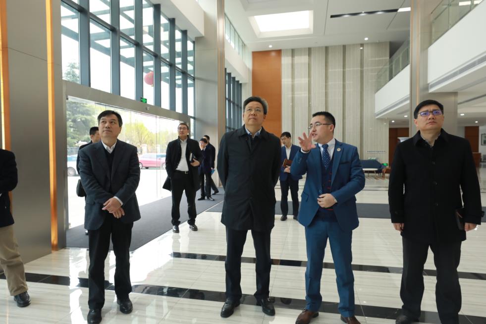 蘇州高新區(qū)黨工委書記、區(qū)長吳新明書記、王牟、黃鋒主任一行調研通錦