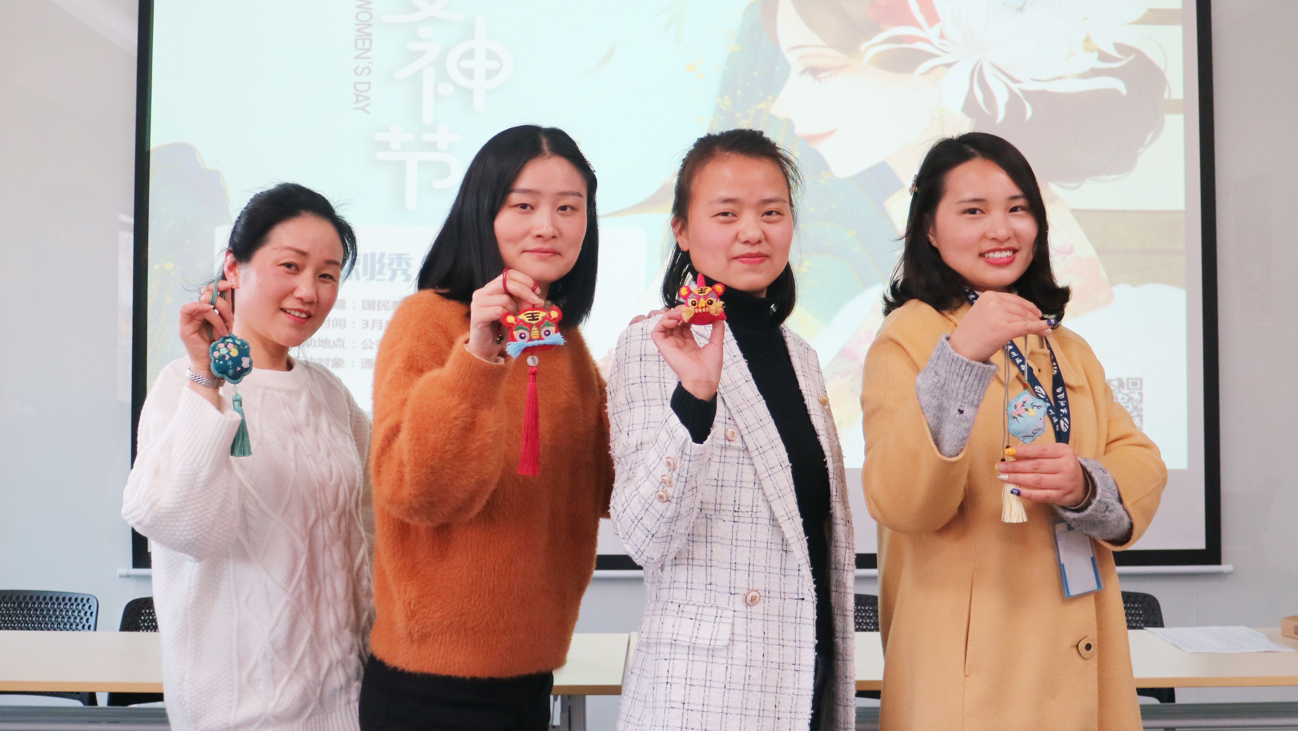 女神節(jié) | 通錦開展“國民刺繡 做優(yōu)雅女人”主題活動